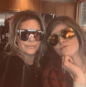 Meet your Posher, April